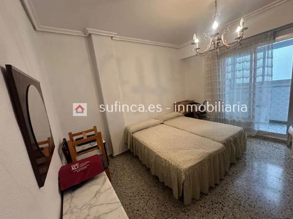 Piso en Barri Zona Nord