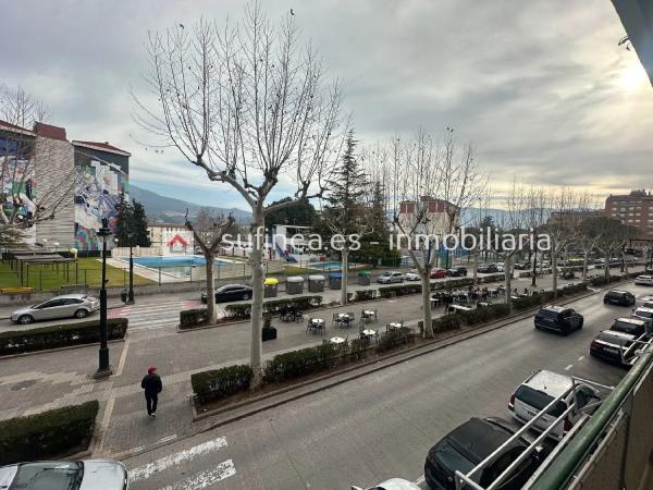 Piso en Barri Zona Nord