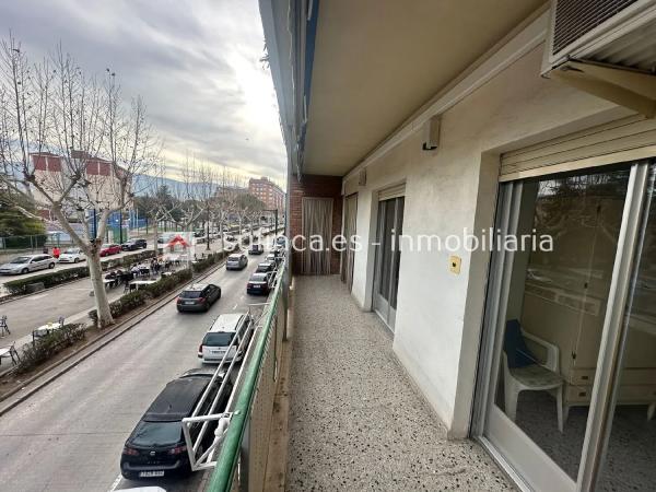 Piso en Barri Zona Nord