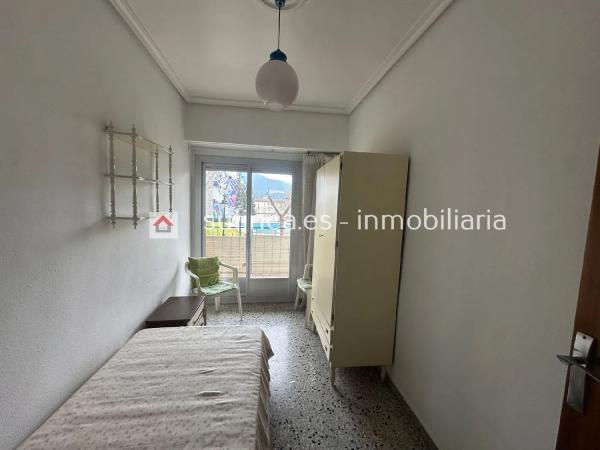 Piso en Barri Zona Nord