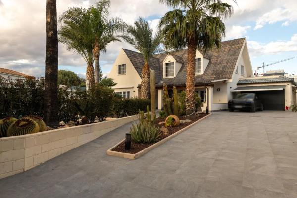 Casa independiente en calle de la Golondrina