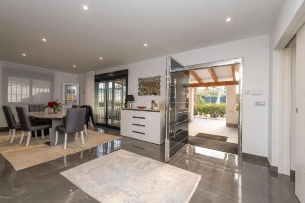 Casa independiente en calle de la Golondrina