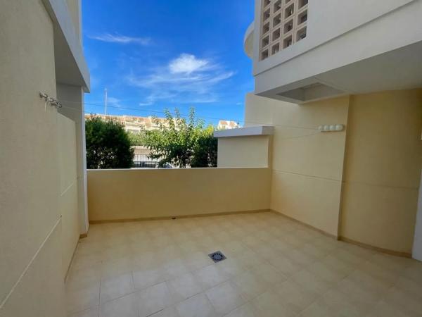 Piso en Barrio Les Bovetes-La Felicidad