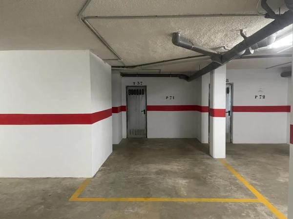 Piso en Barrio Les Bovetes-La Felicidad