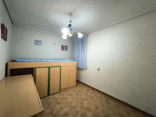 Piso en Barrio Plaza Crevillente-Juzgados