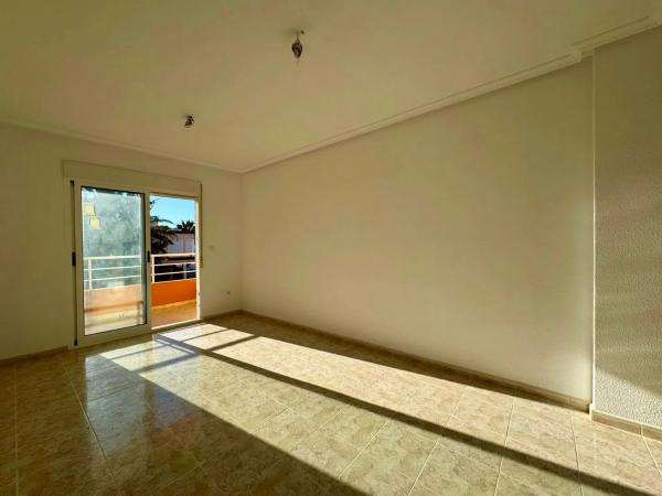 Piso en San Miguel de Salinas