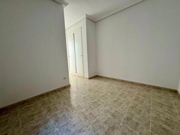 Piso en San Miguel de Salinas