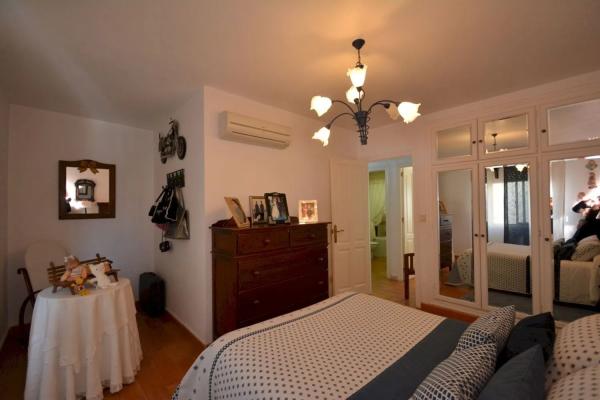 Chalet adosado en avenida de Cervantes