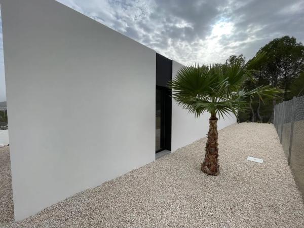 Casa independiente en calle Primavera