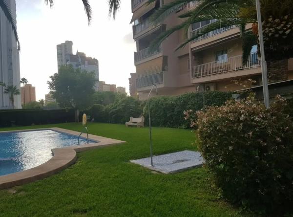 Piso en calle Grecia