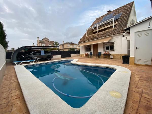 Casa independiente en carretera Matola