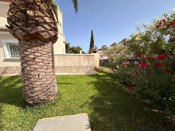 Chalet en calle del Milà, 48 -66