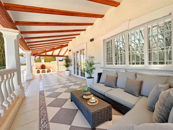 Chalet en calle del Milà, 48 -66