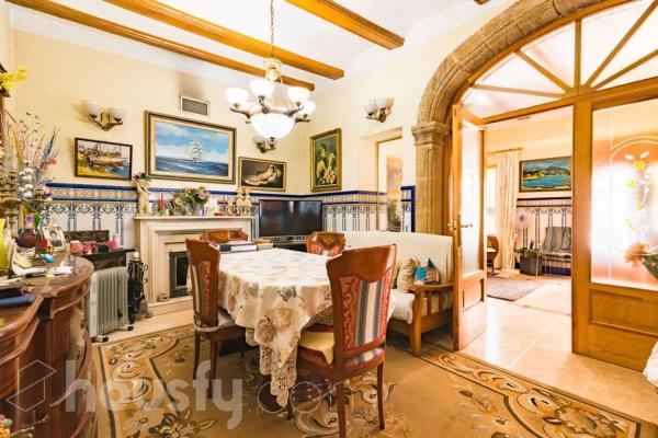 Chalet en calle de Vives