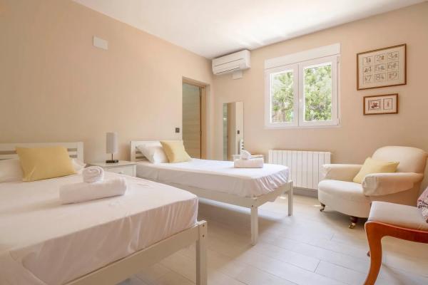 Chalet en Cap Martí - Pinomar