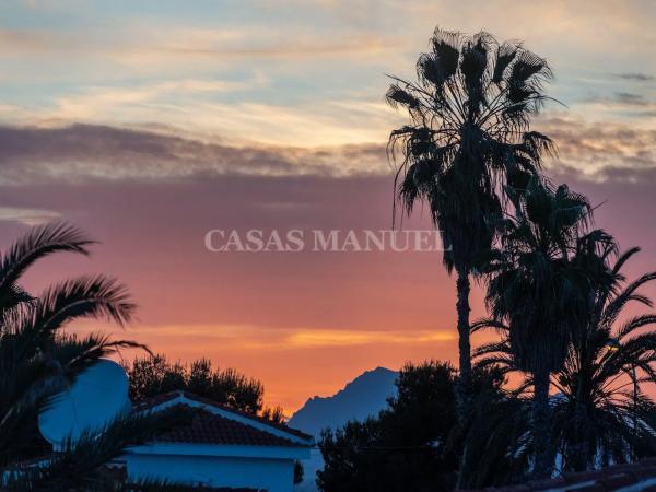 Casa independiente en calle Alta