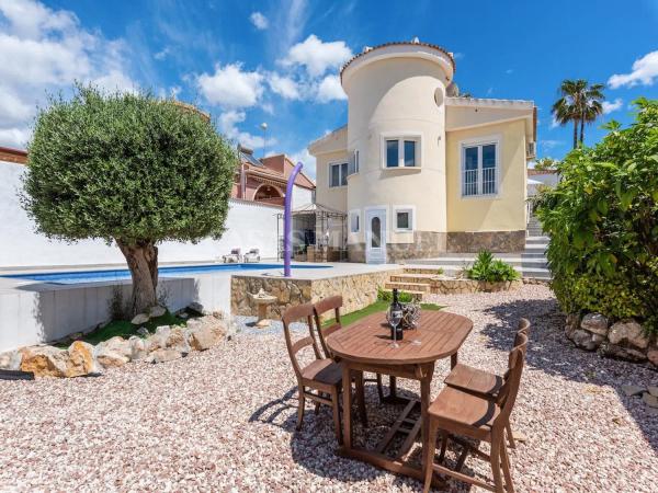 Casa independiente en calle Alta