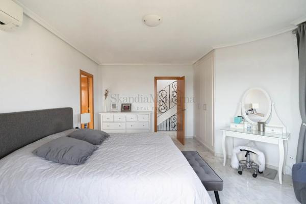 Casa independiente en calle lo Aguirre