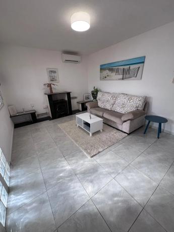 Chalet adosado en calle Londres, 4