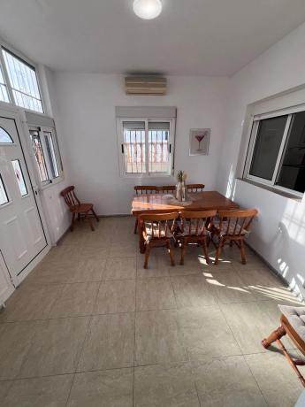 Chalet adosado en calle Londres, 4