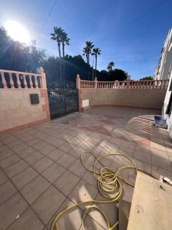 Chalet adosado en calle Londres, 4