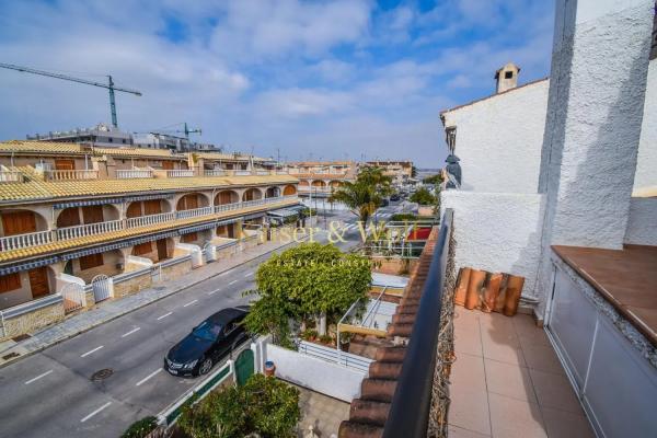 Casa independiente en calle Misteri d'Elx