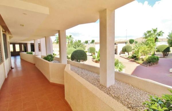 Piso en calle Portichol, 1