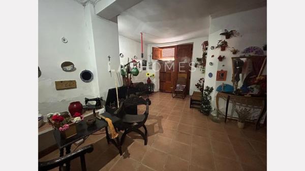 Casa independiente en calle de la Font del Rall