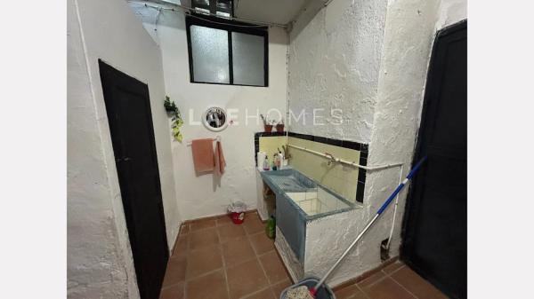 Casa independiente en calle de la Font del Rall