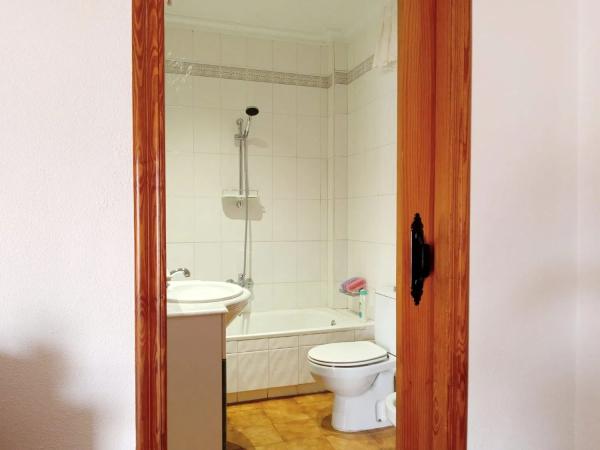 Casa independiente en calle Número 8