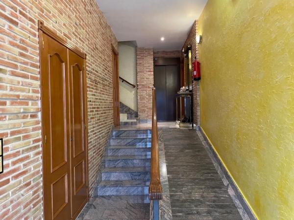 Piso en calle San Policarpo, 52