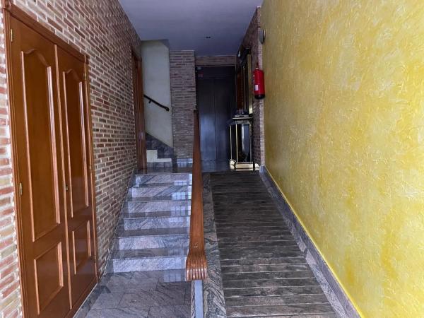 Piso en calle San Policarpo, 52