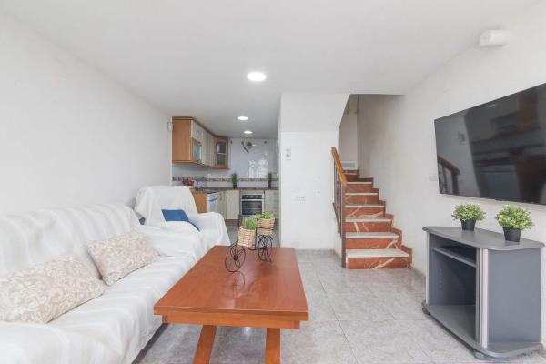 Chalet adosado en calle Costa Rica, 10