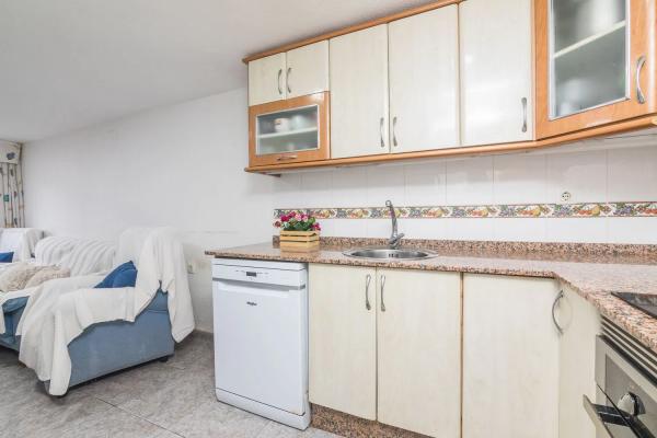 Chalet adosado en calle Costa Rica, 10