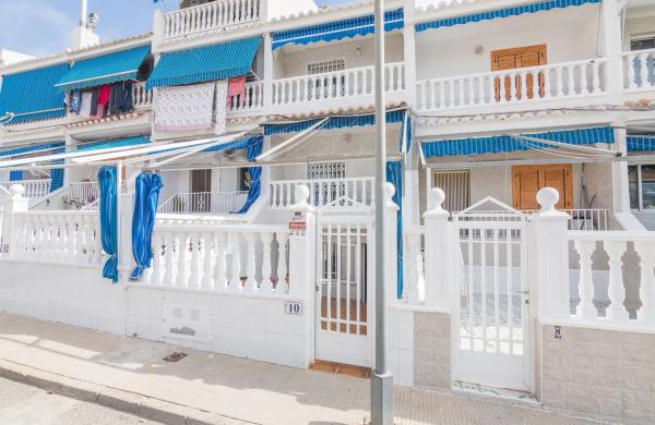 Chalet adosado en calle Costa Rica, 10