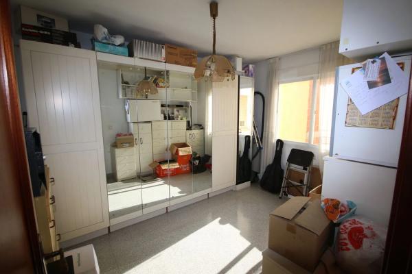 Piso en avenida Beniardá