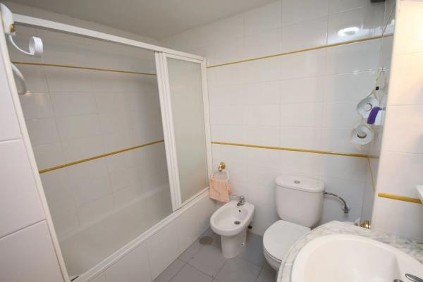 Piso en avenida Beniardá