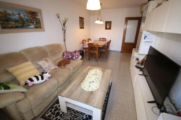 Piso en avenida Beniardá