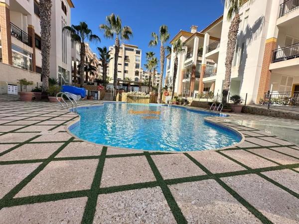 Piso en Urbanizaciones