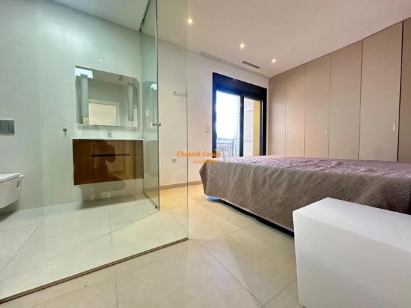 Piso en Urbanizaciones