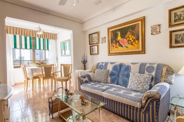 Piso en calle del Esperanto, 33