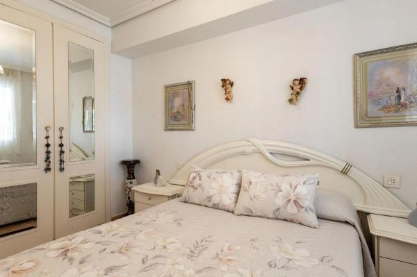 Piso en calle del Esperanto, 33