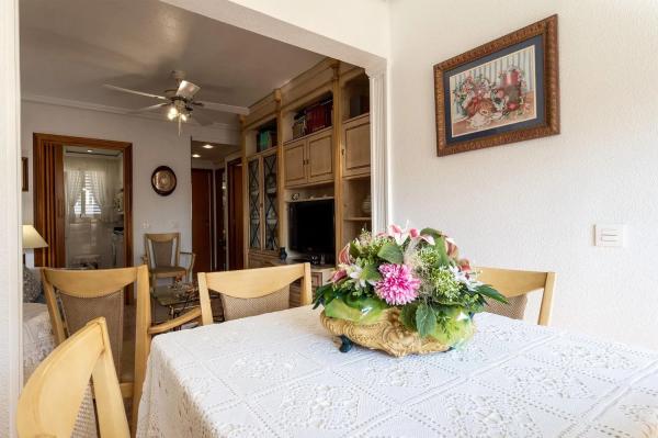 Piso en calle del Esperanto, 33