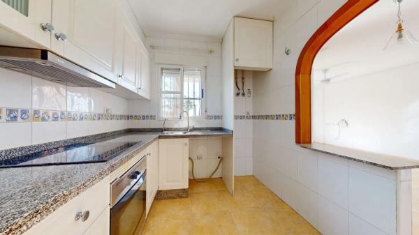 Chalet pareado en calle del Lligabos