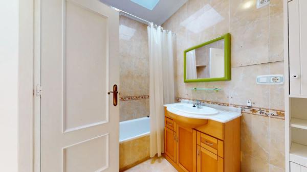 Chalet pareado en calle del Lligabos