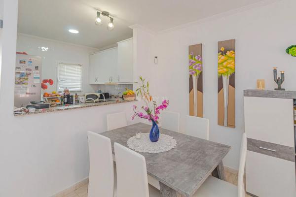 Chalet adosado en Partida Tosal de la Cometa, 22 --20