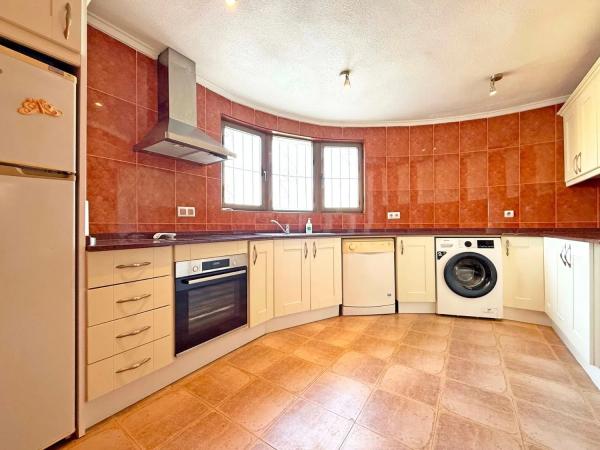 Casa independiente en calle Antártida, 11