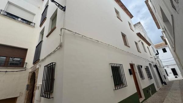 Casa de pueblo en calle del Forn, 5