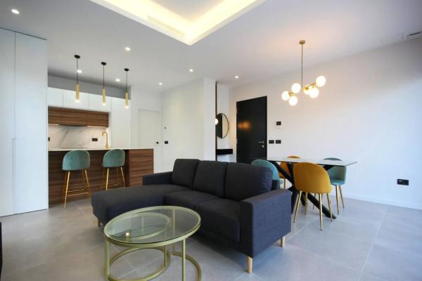 Casa independiente en calle Florencia s/n