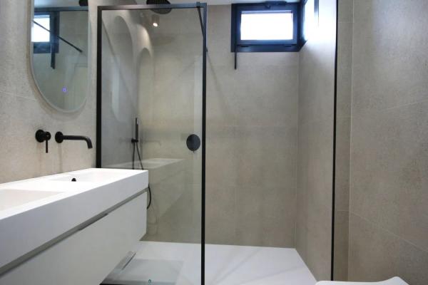 Casa independiente en calle Florencia s/n